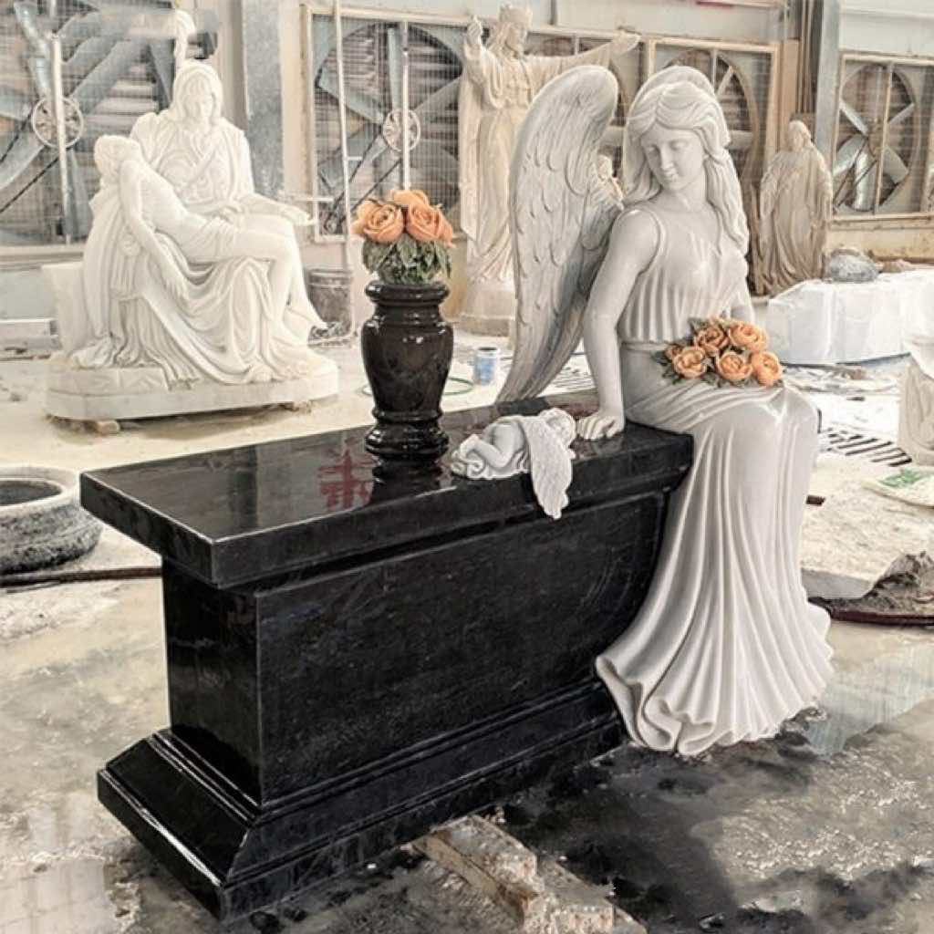 Xingyan Guardian Angel Angle Breat Tombstone